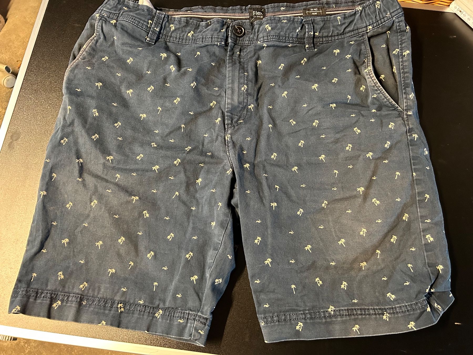 Pantaloni: Short Herren W 40 – Usato da Obergösgen venduto da Andre118