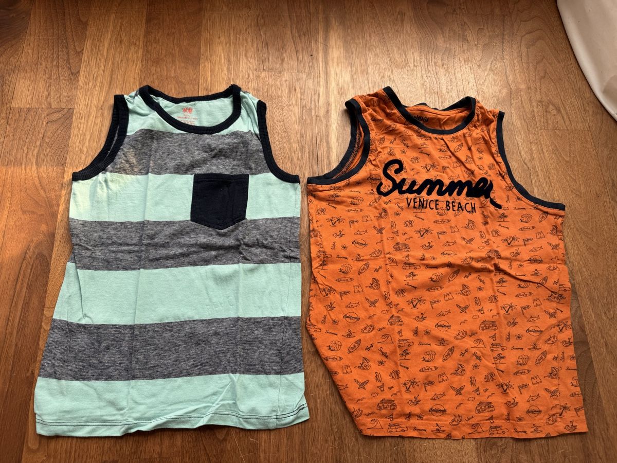 Chemises, T-shirts & Polos: Tanktops Grösse 122/128 – D'occasion à Luzern par simona80