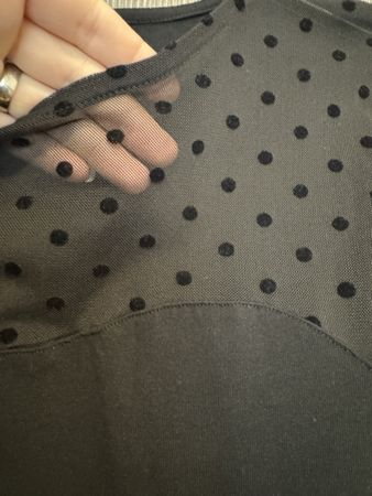 H&M Damen Langarmshirt Gr. S schwarz mit Tüll Spitze Punkte