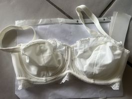 Magnifique soutien-gorge neuf Simone Perele