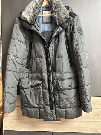 Winterjacke Grösse 50 - NEU!