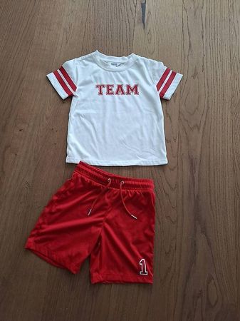 Trikot / Sportset "neutral" Gr. 110/116