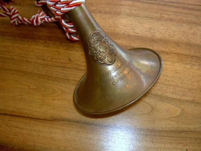 Instruments de musique: GOTTHARDPOST-HORN – D'occasion à Brunnen par brocundfloh 1