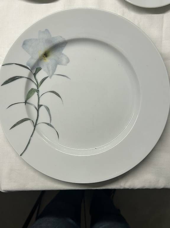 Set di piatti: Servizio Rosenthal Fleur de chine Giglio – Usato da Cugnasco venduto da dilan1 1