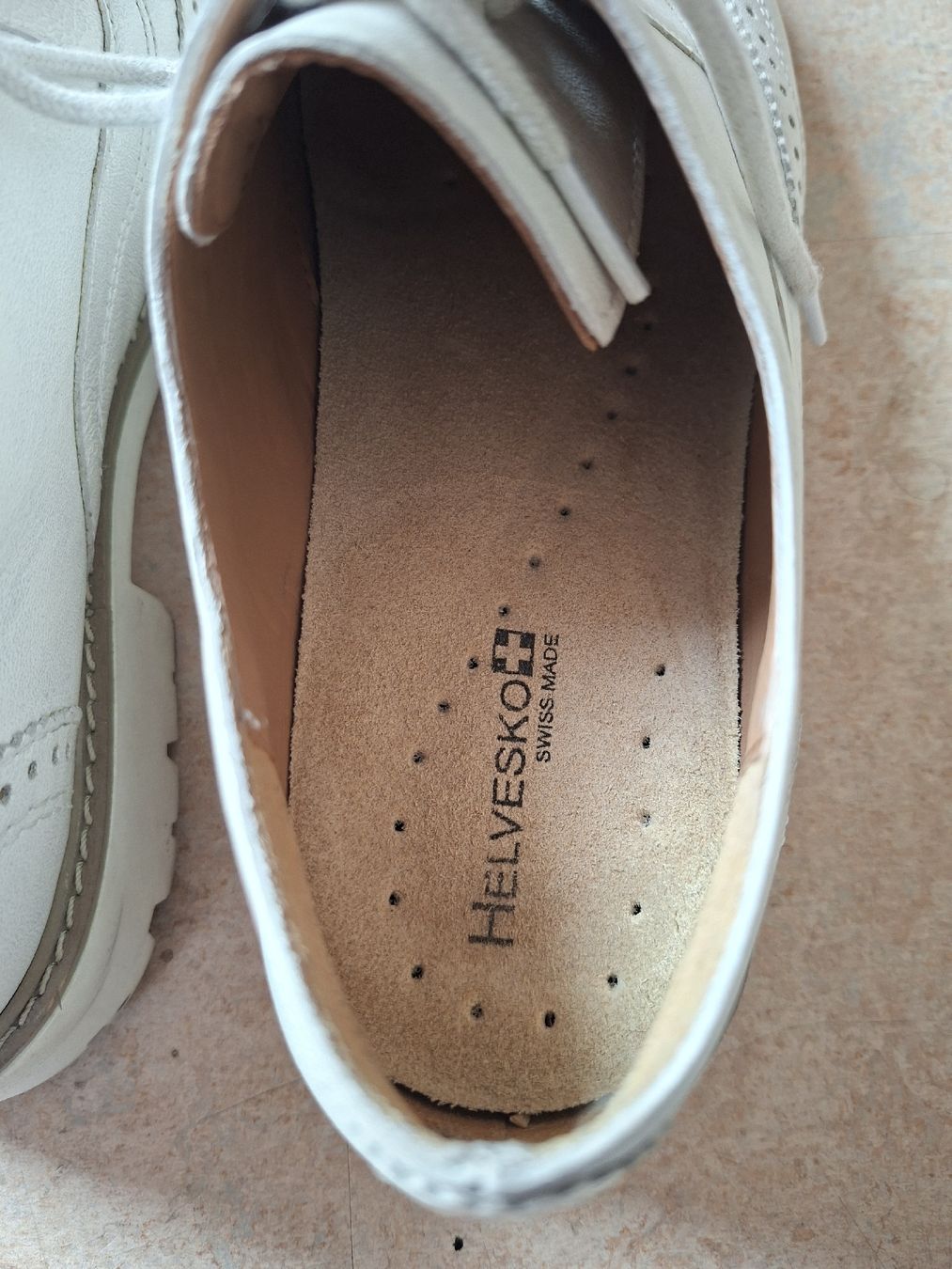 Helvesko Scarpe da donna: Helvesko Schuhe, Gr. 39, cremeweiss – Usato da Klingnau venduto da vollmond36 3