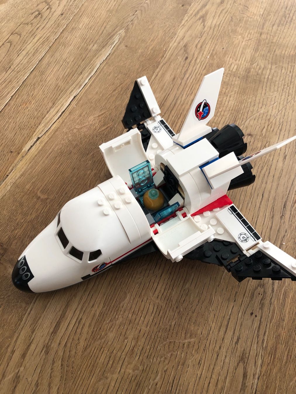 Lego Spielzeuge: LEGO City Space Shuttle 60078 – Gebraucht aus Bassersdorf von  1