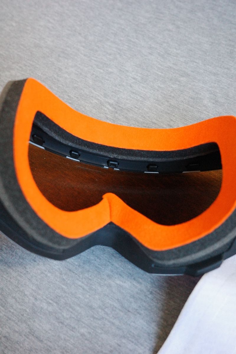 Atomic Occhiali & Lenti: Atomic Skibrille mit Wechselglas + Helm Grösse L – Usato da Zürich venduto da fmorlock 3