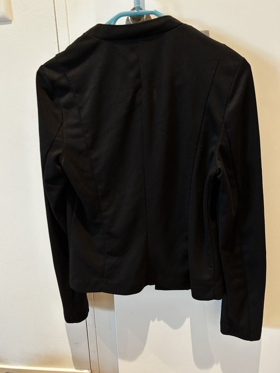 Vero Moda Jacken: Schwarzer VERO MODA Blazer Grösse 34 🖤 – Gebraucht aus Sursee von ramona0406 2