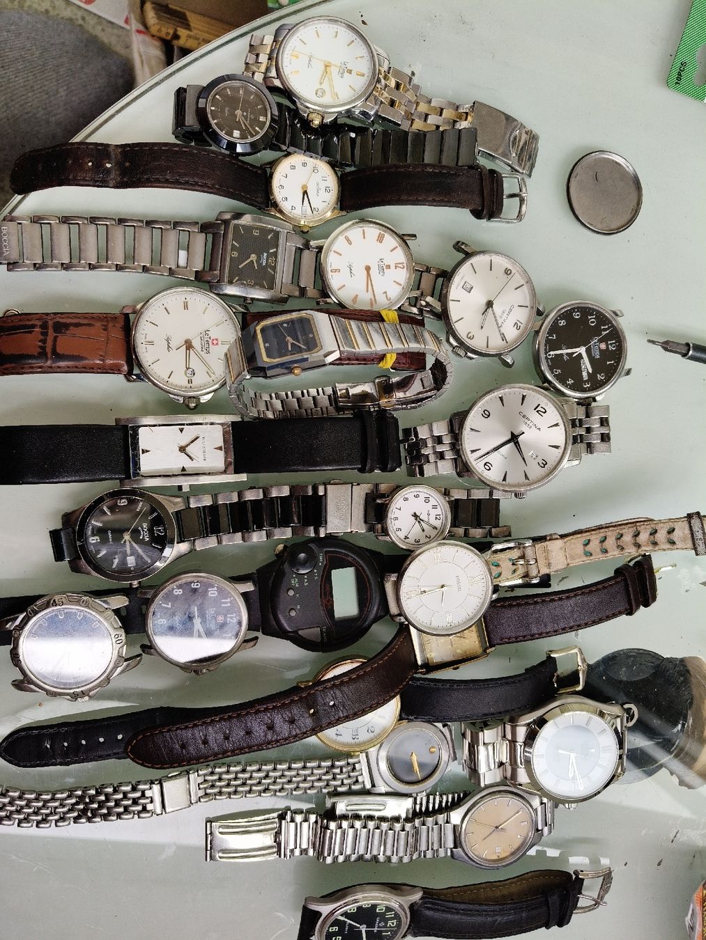 Uhren: Lot unkontrollierter Uhren ab 1fr. – Defekt aus Glattbrugg von Vintagetime-Ch