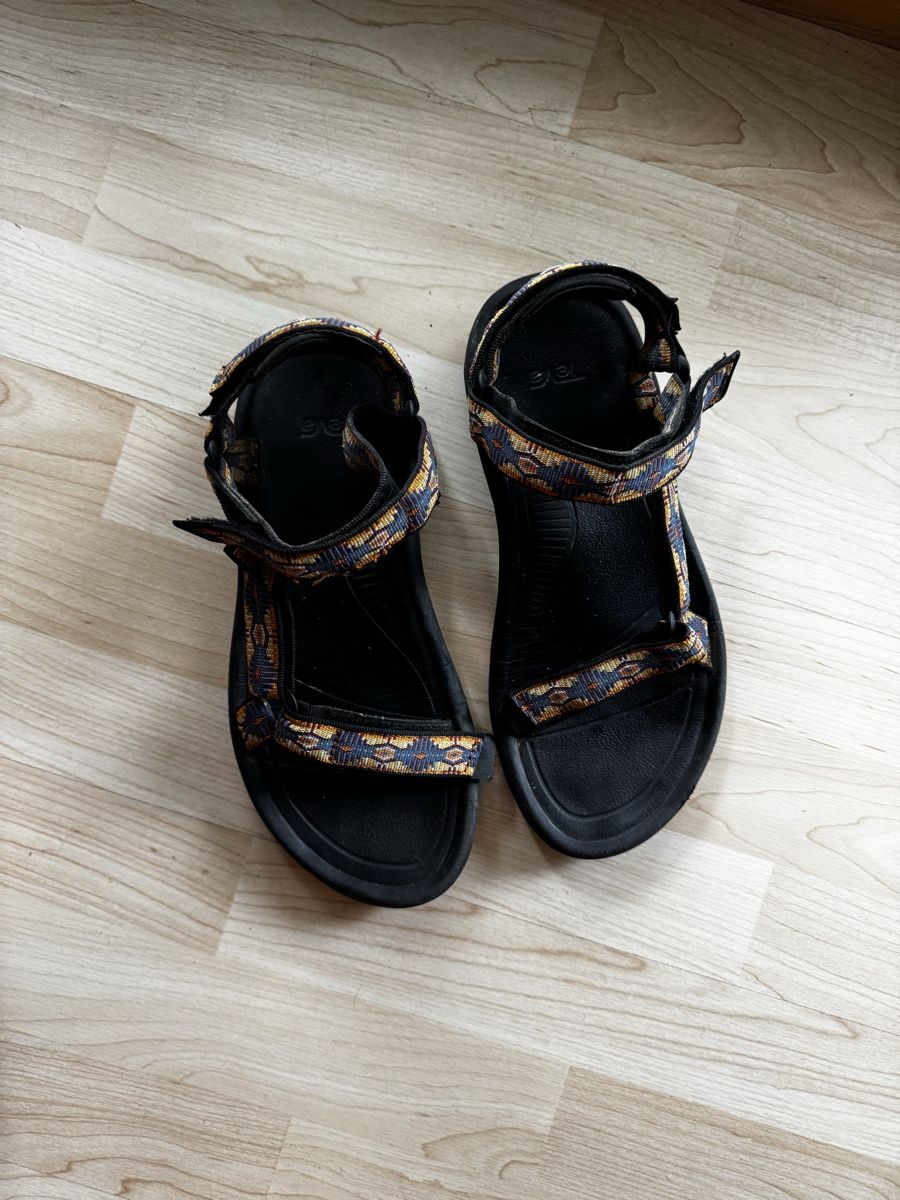 Teva Chaussures femmes: Teva Sandalen – D'occasion à Zürich par lol_ks77 2