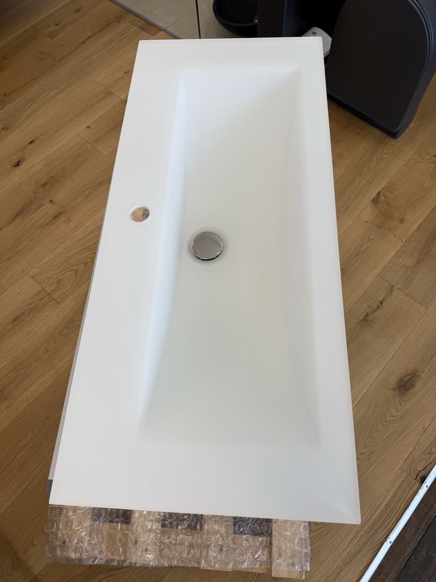 Mobili per bagno: Badmöbelset mit Glaswaschtisch – Nuovo (secondo la descrizione) da Amriswil venduto da deluxe_bad 2
