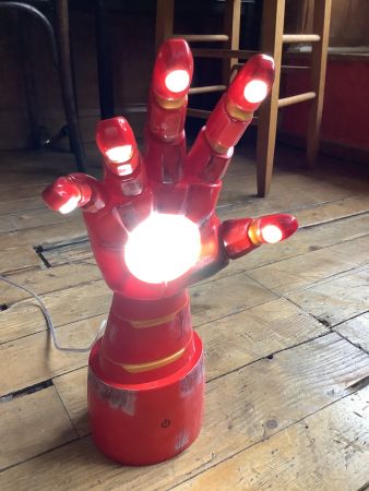 Lampe Marvel Iron Man Gant Rouge