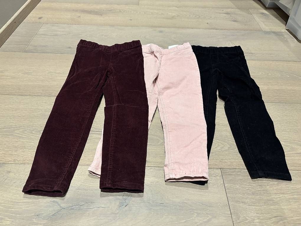 H&M Lotti & Set di vestiti: Hose 3x Pulli 2x H&M – Usato da Ebmatingen venduto da N.Bu 4