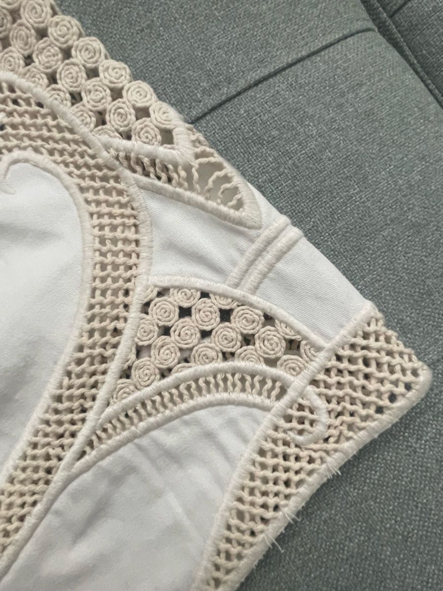 Maje Pantalons: Maje Damen Shorts Weiss/ Beige Groesse 40 – D'occasion à Cham par pri_9ktk 4