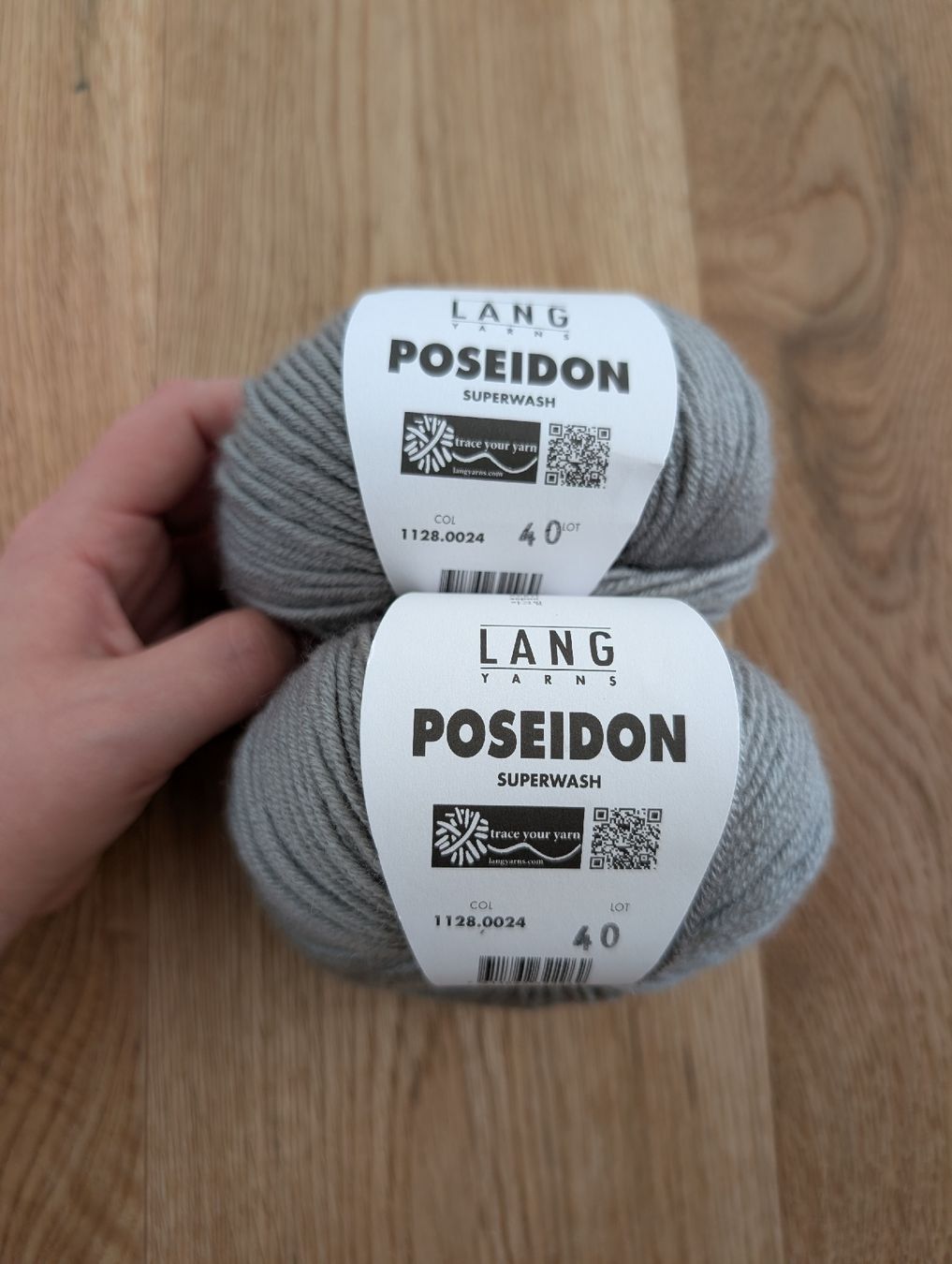 Lang Yarns Lana: Poseidon 1128.0024 – Nuovo (secondo la descrizione) da Beromünster venduto da Shelly9296