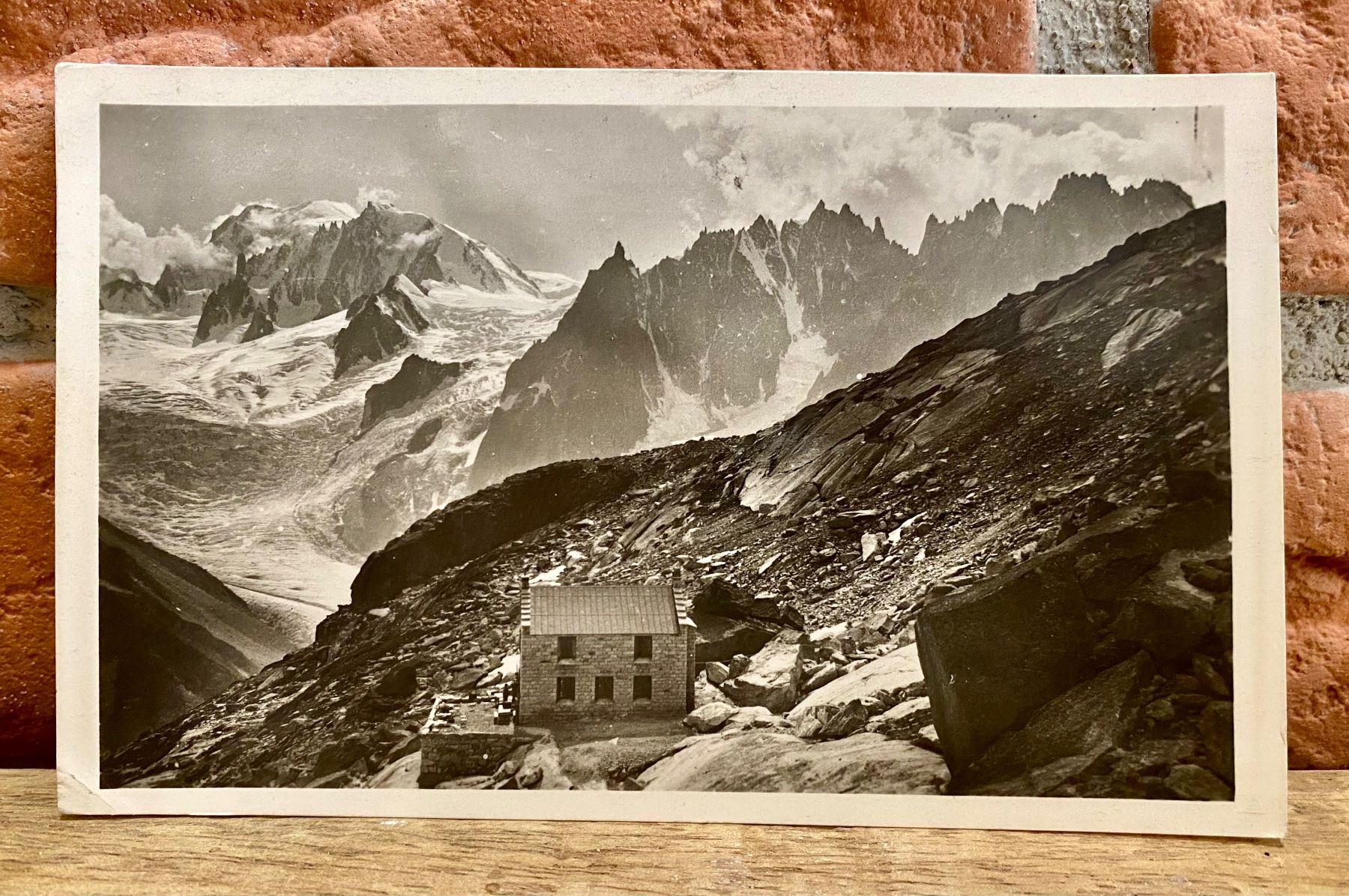 Ansichtskarten: 1951 Chamonix Le Refuge du Couvercle & le Glacier du Géant – Gebraucht aus Root von ENGLAND-TREASURES
