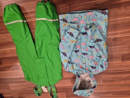 Regejacke oder Regenhose gr 98 beide gefüttert k29