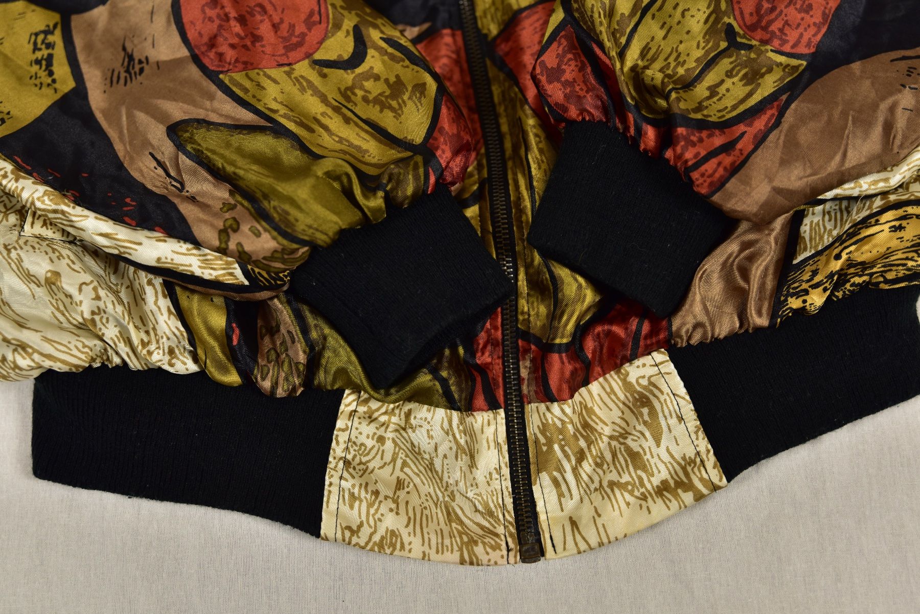 Giacche: Picasso Vintage Bomber Jacket – Usato da Luzern venduto da eli_b9zg 4