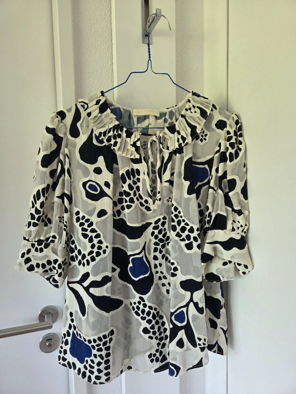 Ulla Johnson Camicette: Blusenshirt Marcella Ulla Johnson creme/schwarz/blau  Gr.38 – Usato da Emmen venduto da inf_tl85
