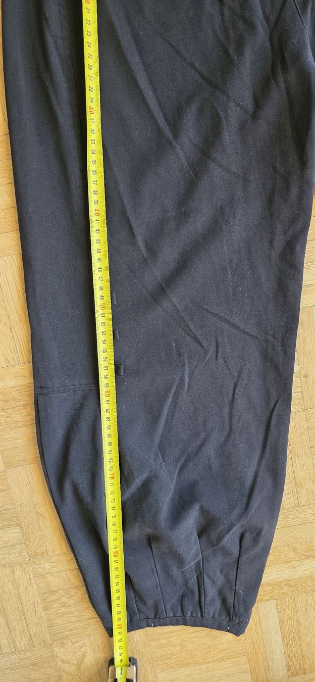 Pantaloni: Pantalon noir taille 2 – Usato da Yverdon-les-Bains venduto da van_dq65 8