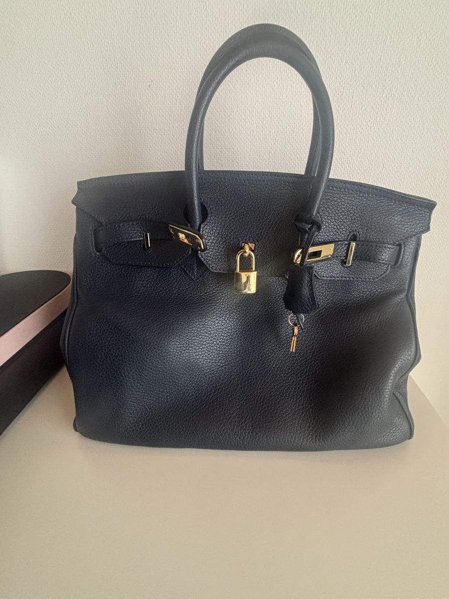 Buti Sacs femmes: Navy blue original Buti bag – D'occasion à Cham par helike