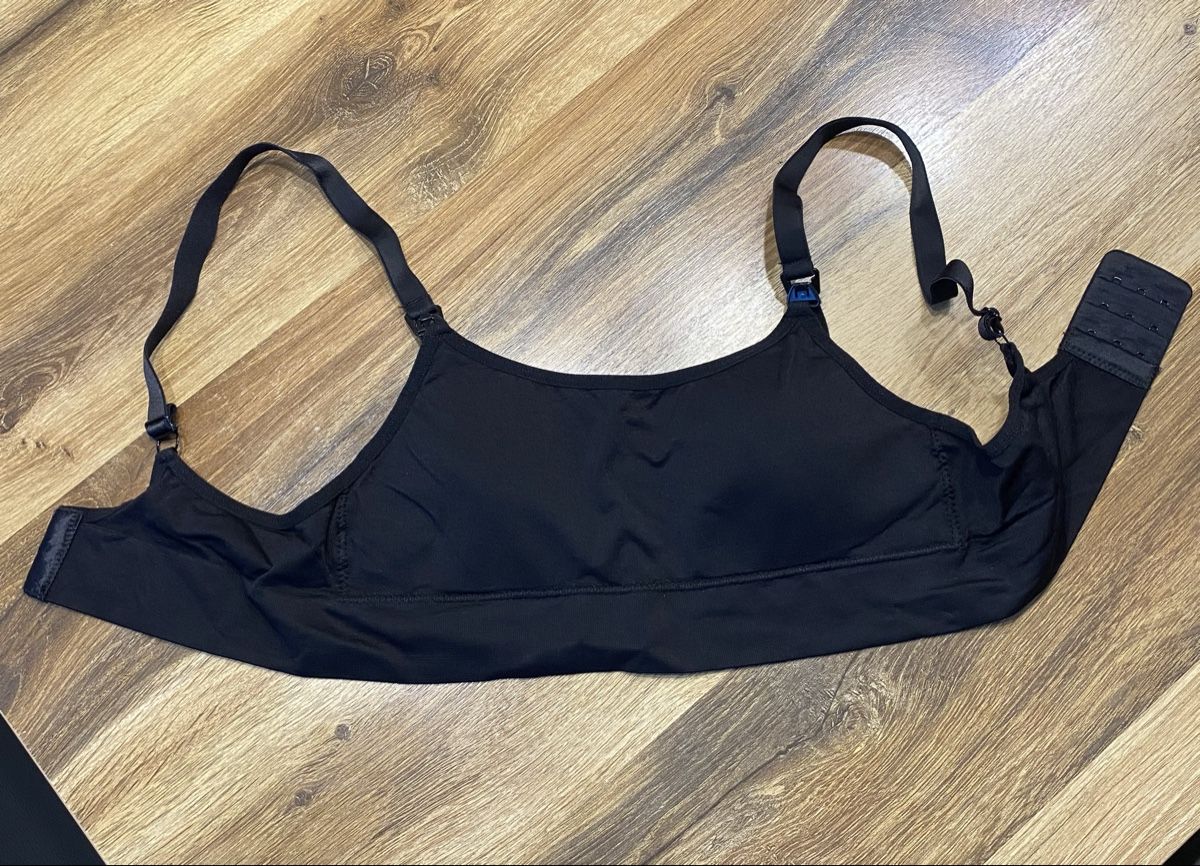 Sonstige Unterwäsche: 2x Still-Bh/ Beige & Schwarz/ S-M – Gebraucht aus Dübendorf von GinaGiulia 1