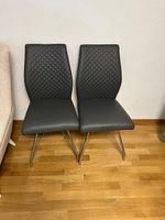 Beide Stühle 25 fr 