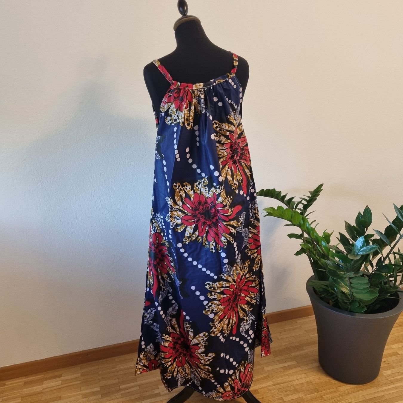 Vestiti: Afrikanische Kleid – Usato da Biel/Bienne venduto da Ressourceraum 1
