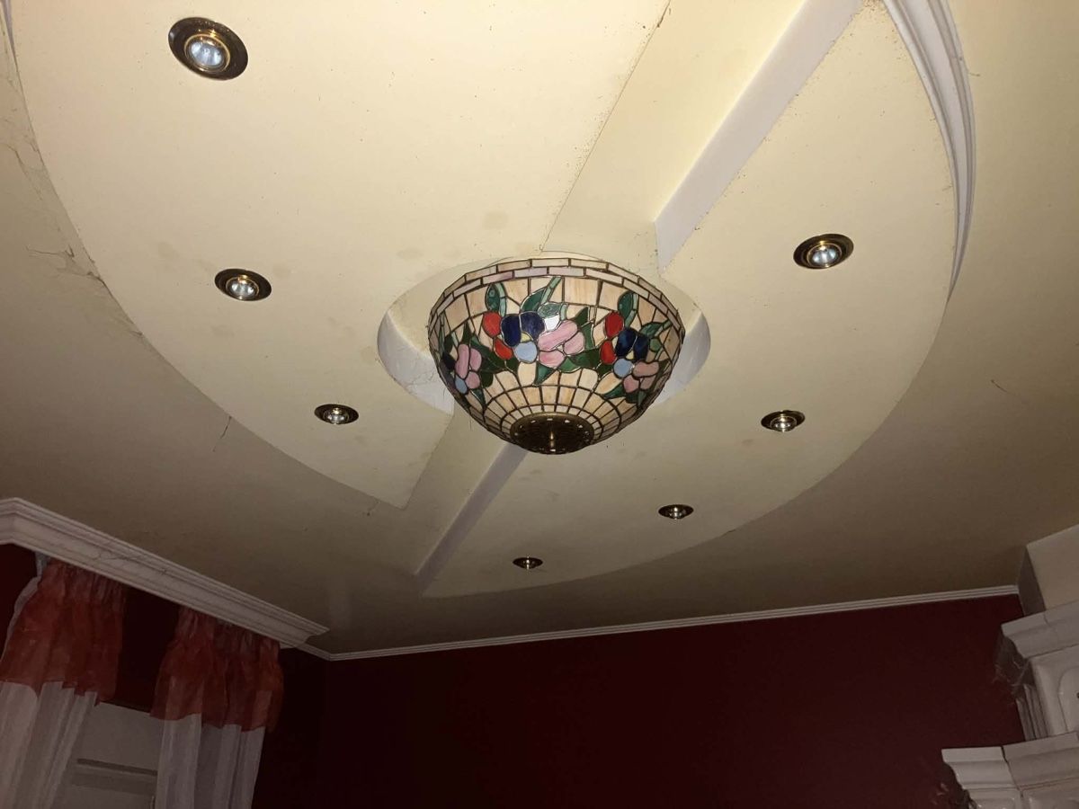 Tiffany & Co. Lampade: Tiffany Deckenlampe aus Buntglas! – Usato da Laufen venduto da loc_h2vq 2