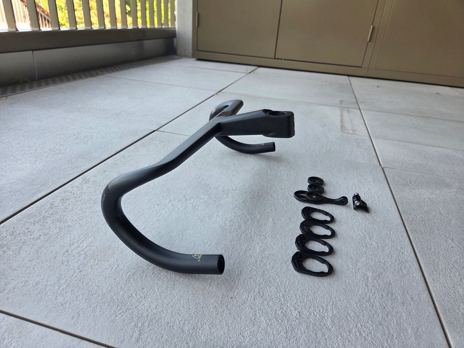 Colnago Pièces détachées: Colnago CC.01 Regular Integrierter Carbon-Lenker – Neuf (Voir description) à Meisterschwanden par onl_7b5y 6