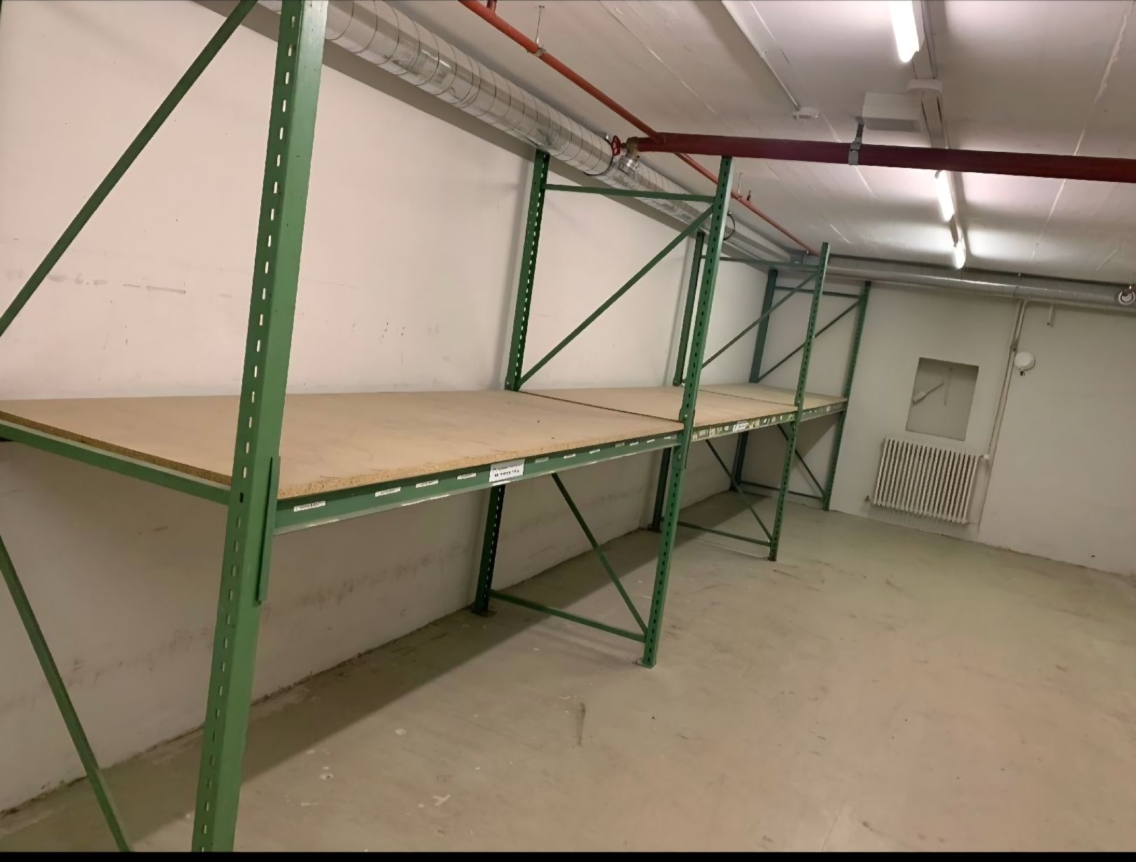 Scaffali: 6 Schwerlastregale mit 1 Ebene max 2400kg – Usato da Rickenbach ZH venduto da Insider-Boerse