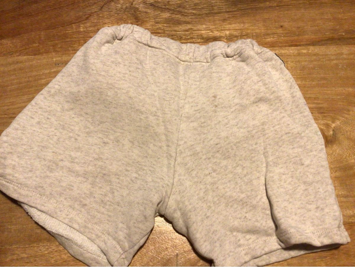 Hosen: Eli Ju Baumwolleshorts Gr. 110/116 – Gebraucht aus Ebikon von Piri8 2