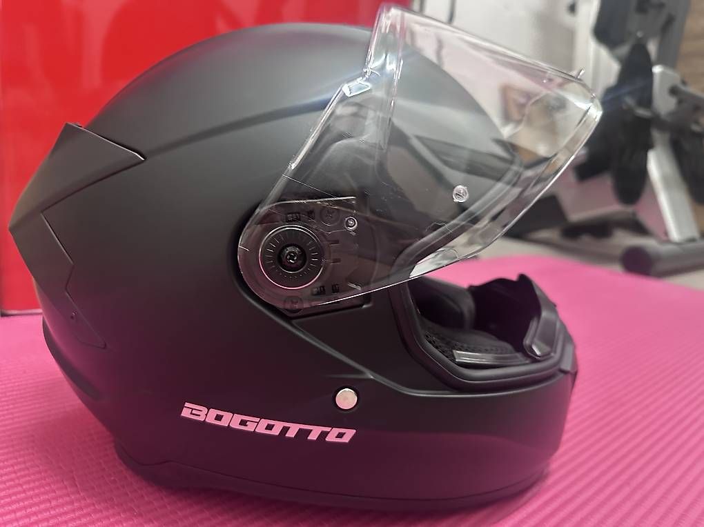 Casques & visières: Integralhelm Gr.M – D'occasion à Winkel par Crolady01