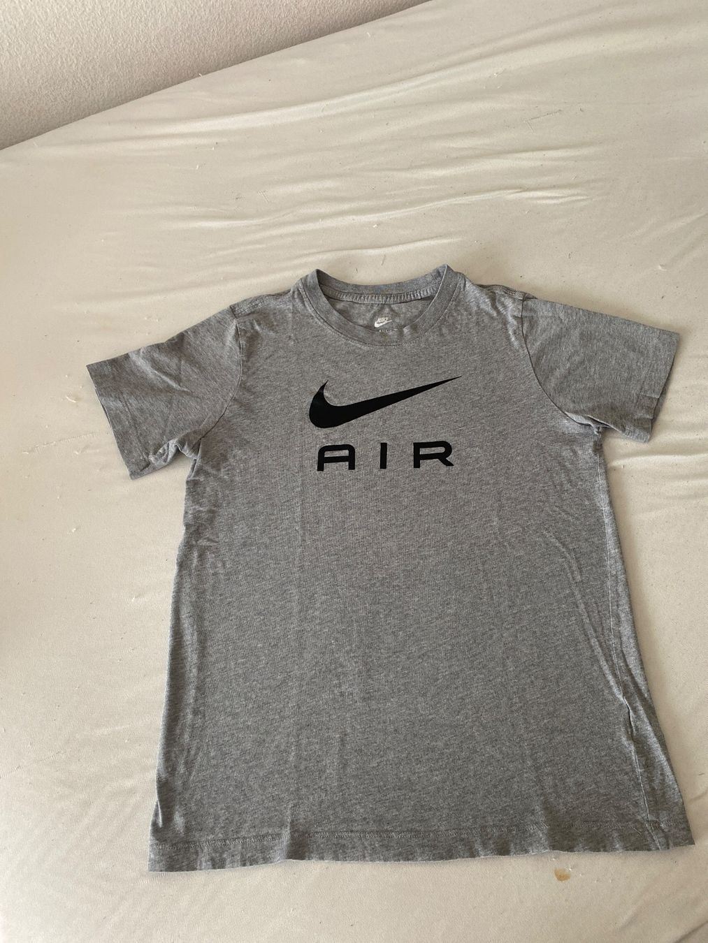 Nike T-shirt: Nike T-Shirt S – Usato da Wangen b. Olten venduto da janfon