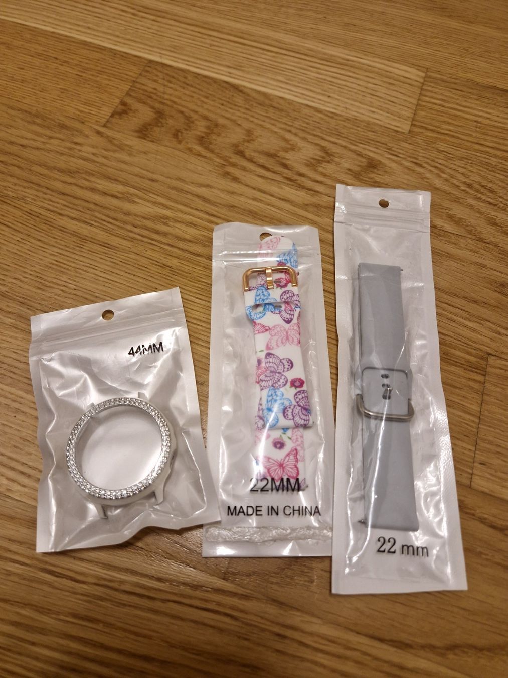 Bracciali & Braccialetti: Bracelet accessoires montre samsung watch – Nuovo (secondo la descrizione) da Penthaz venduto da Sosotroc