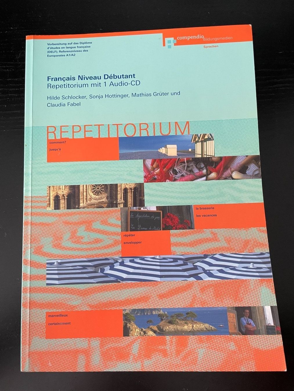 Bücher: Francais Niveau Debutant - Arbeitsbuch 1 – Gebraucht aus Hombrechtikon von Uptowns