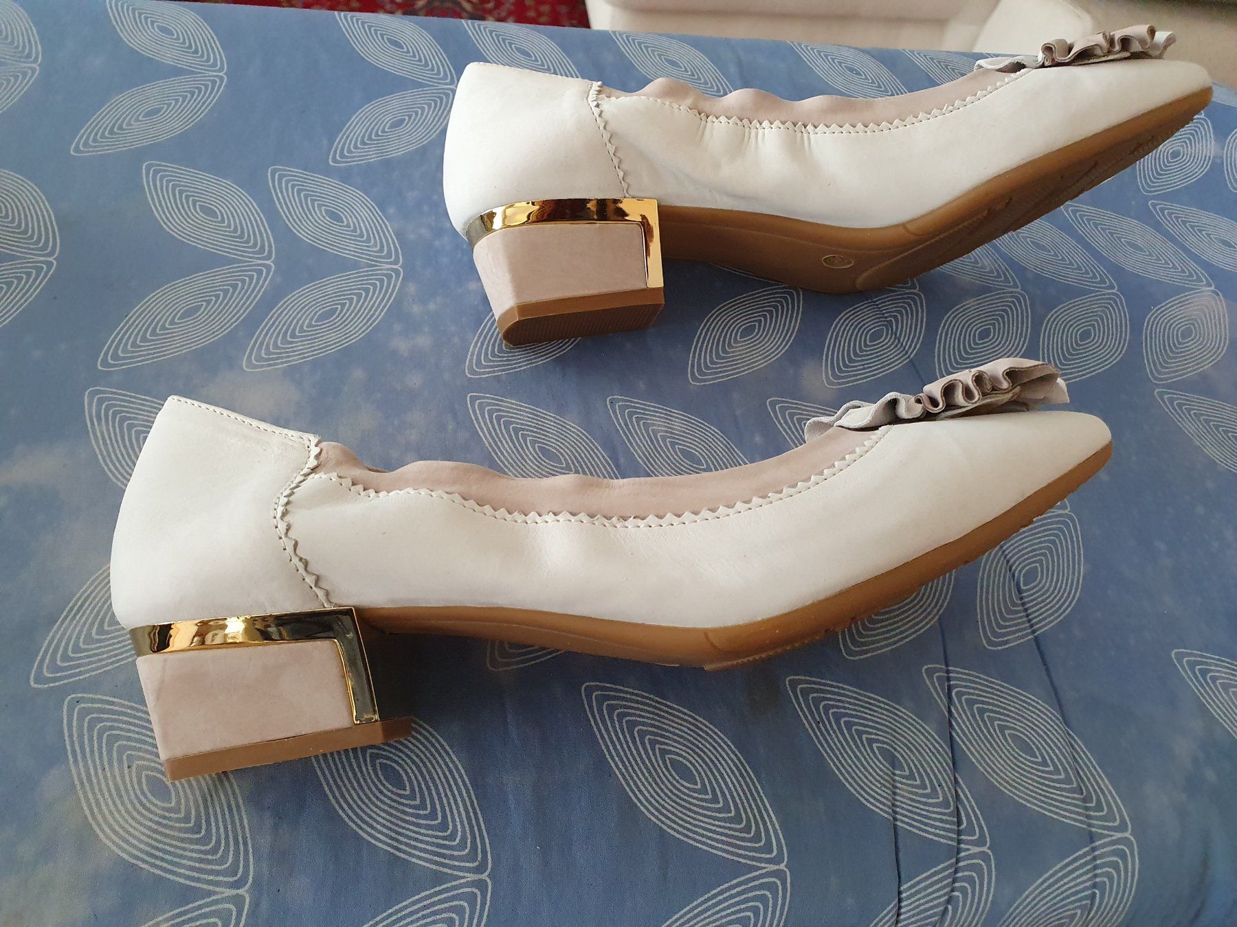 Scarpe da donna: Damenschuhe Leder Marke Melluso – Nuovo (secondo la descrizione) da Volketswil venduto da tilli2 2