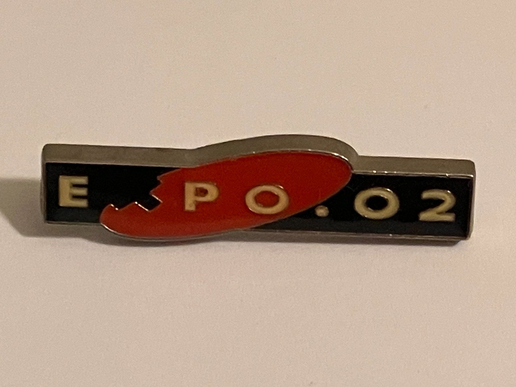 Placchette & Badge: 1 Pin Expo 02 – Usato da Basel venduto da djwwpp