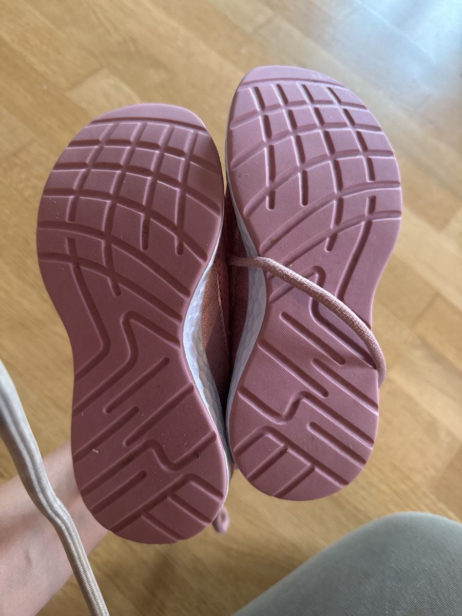 Scarpe per ragazze: Bench Mädchen, Turnschuhe, Grösse 31 – Nuovo (secondo la descrizione) da Wädenswil venduto da dorodi 2