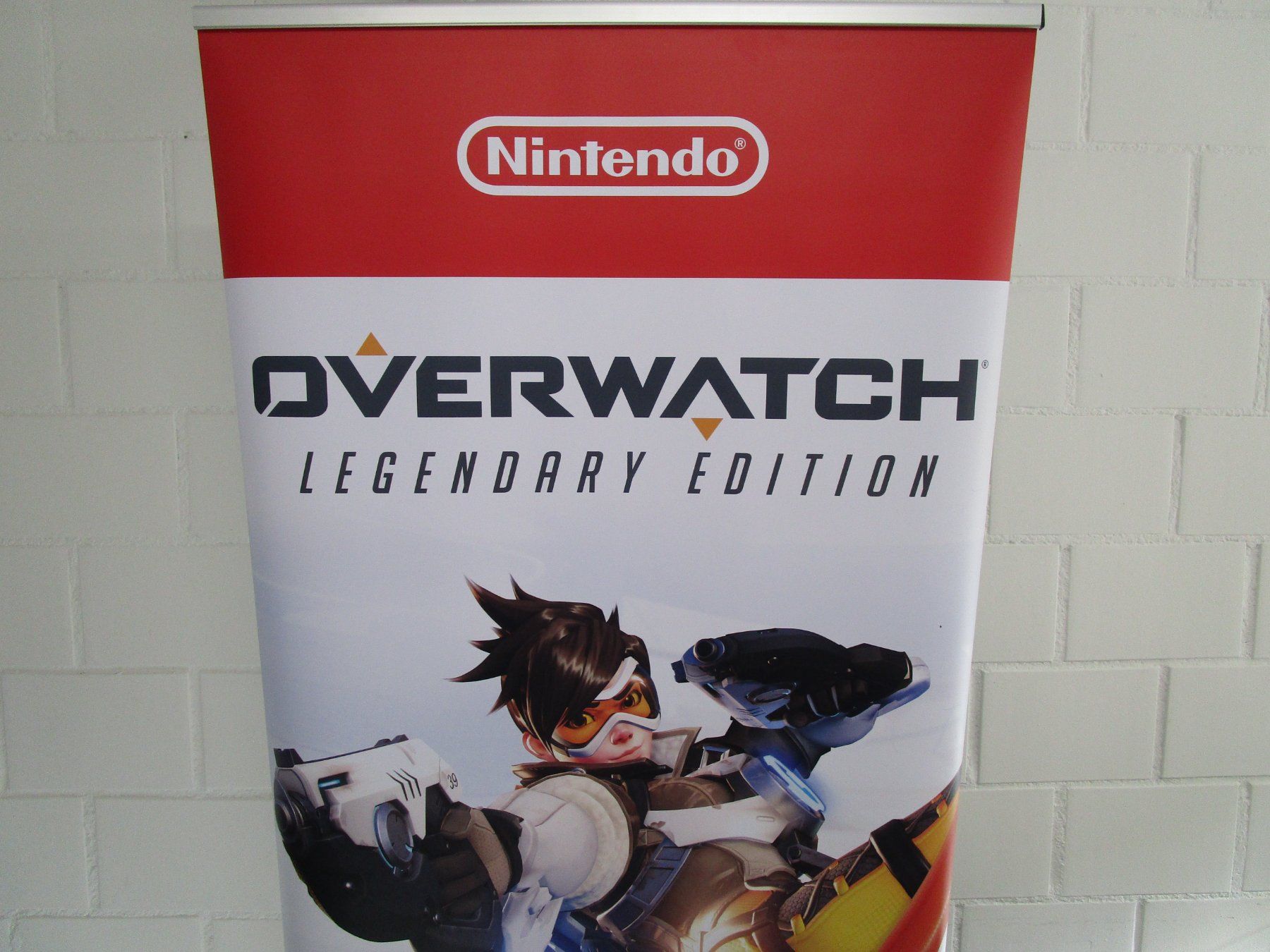 Giochi: Roll-Up Werbebanner Overwatch Legendary Edition - Switch – Usato da Goldau venduto da agestuffer 1