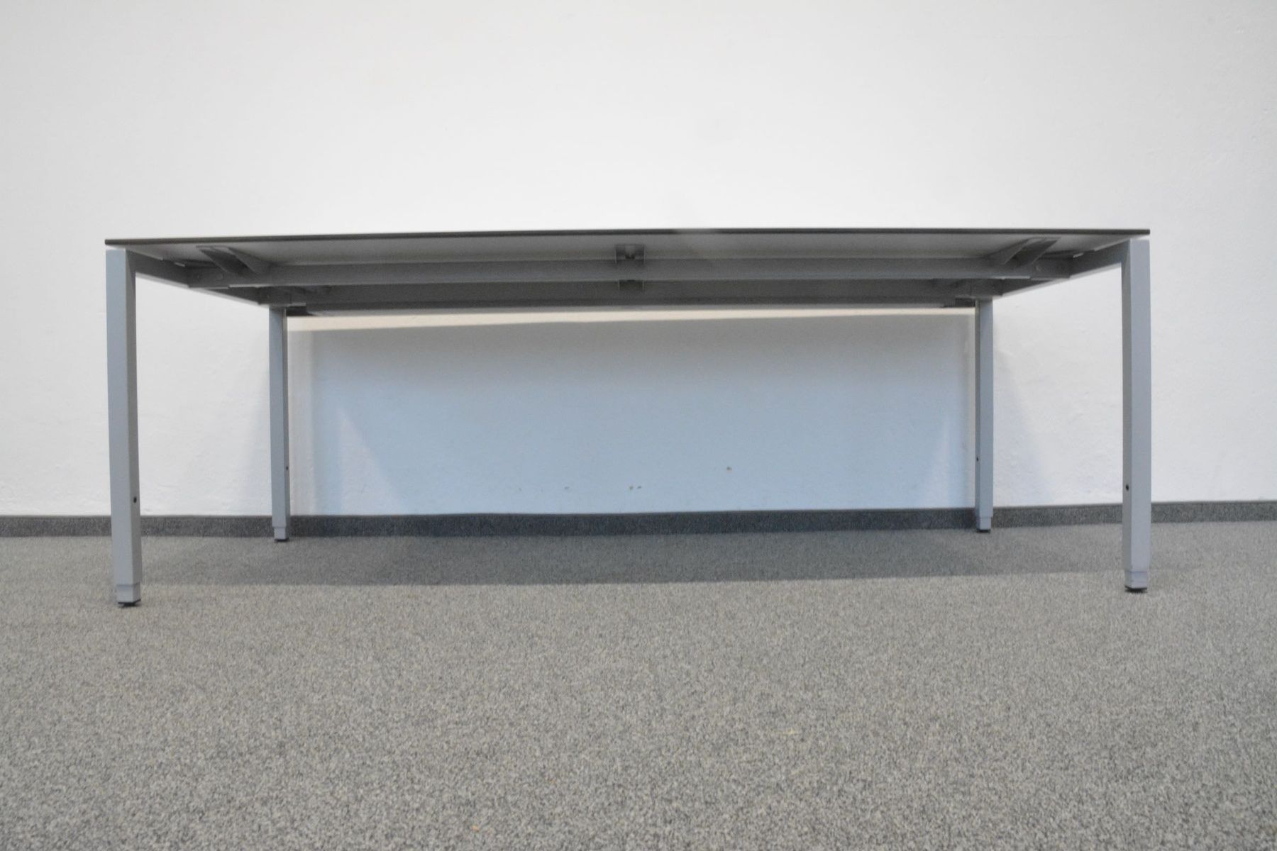 Lista Scrivanie: Lista Office Motion Schreibtisch 2000x900mm - Kieselgrau mit – Usato da Schönenwerd venduto da mcofficeshop 2