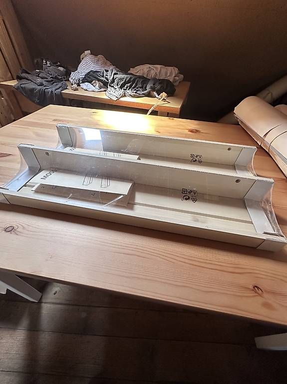 Scaffali: MOSSLANDA Bilderleiste/Holzablage Ikea, Neu – Usato da Zürich venduto da Clara.Trixi