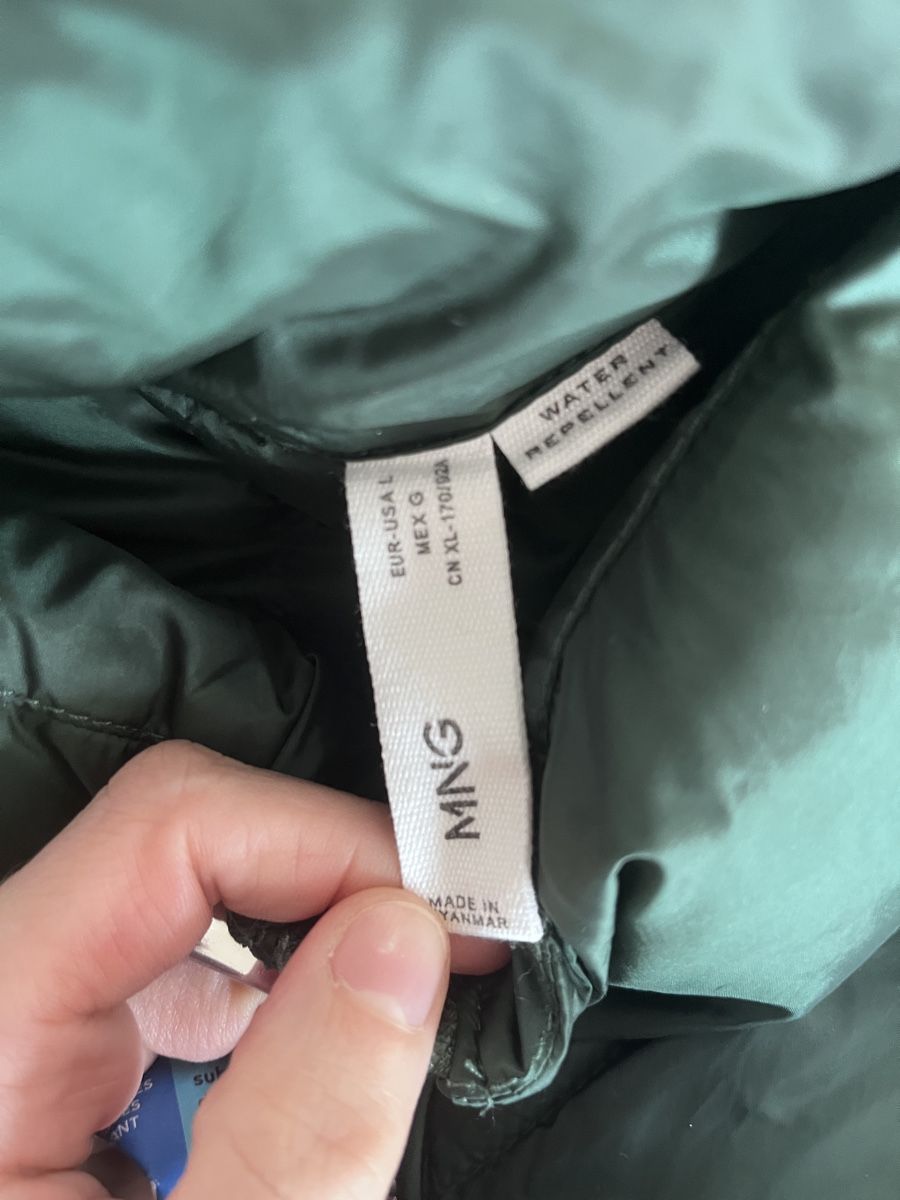 Mango Jacken: Wattierte Jacke Dunkelgrün Mango – Gebraucht aus Wauwil von parttimehippie 1