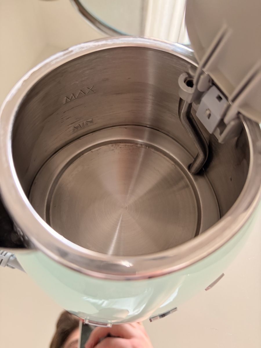 Smeg Bouilloires électriques: SMEG - Wasserkocher   – D'occasion à Zürich par pre_vy7t 5
