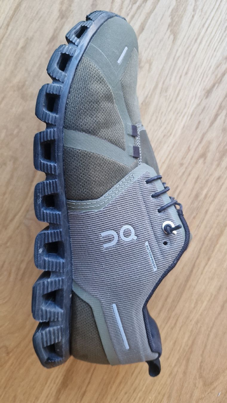 On Chaussures hommes: On Cloud Olive Waterproof Grösse 41 – D'occasion à Gümligen par koo_95tf 5