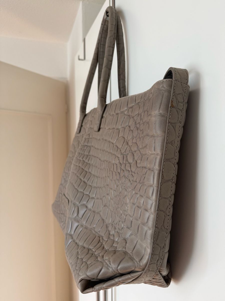 Liebeskind Borse da donna: Liebeskind Shopper in Kroko grau – Usato da Eglisau venduto da Nic1906 2