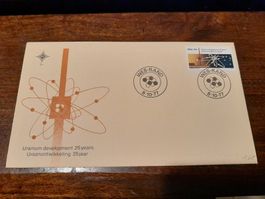 Boîte de collection timbres Uranium Development 1977 rare!