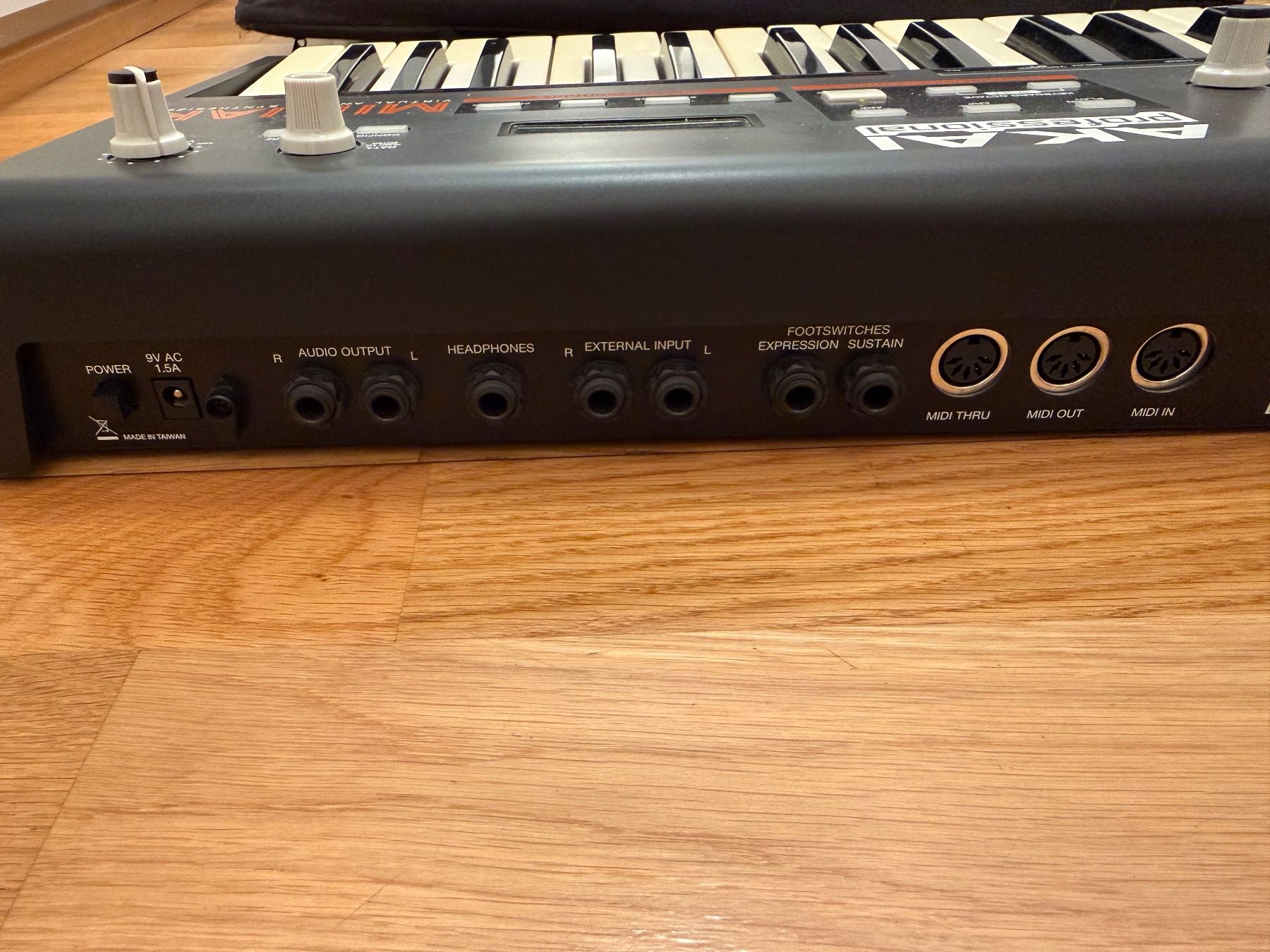Akai Musikinstrumente: Akai Professional Miniak Vocoder VA Synthesizer – Gebraucht aus Twann von SchniderL 4
