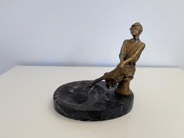 Elegante Art Déco Figur/Aschenbecher!
