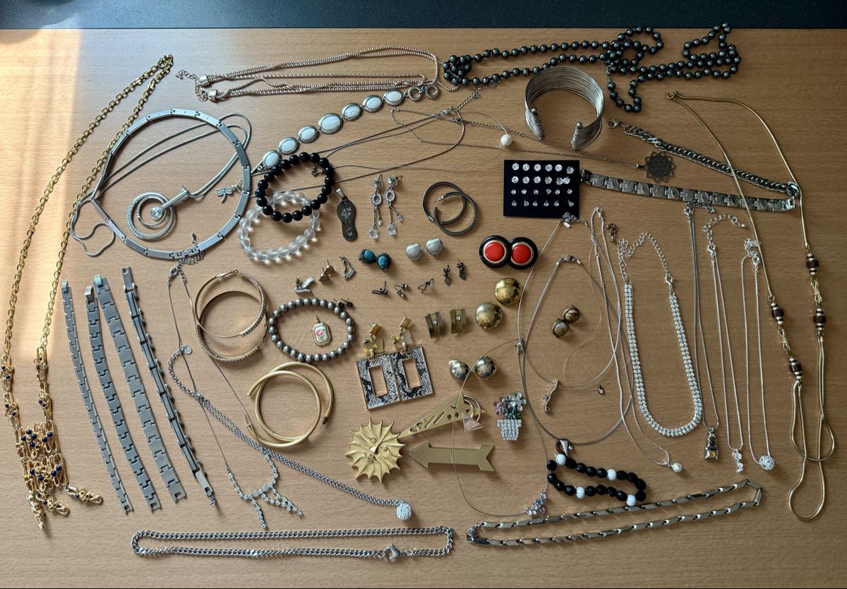Altri gioielli: Lot Schmuck, Lot Modeschmuck – Usato da Lamone venduto da LaCantinaMagica